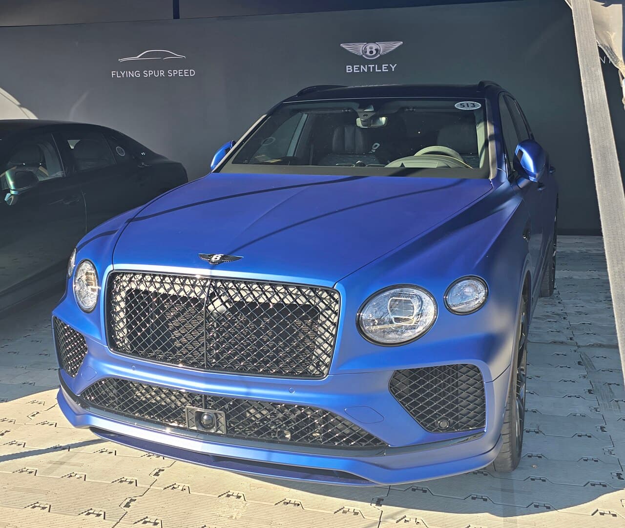 2025 Bentley Bentayga exterior
