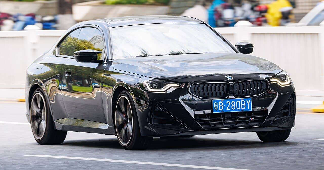 BMW 2 Series model reference