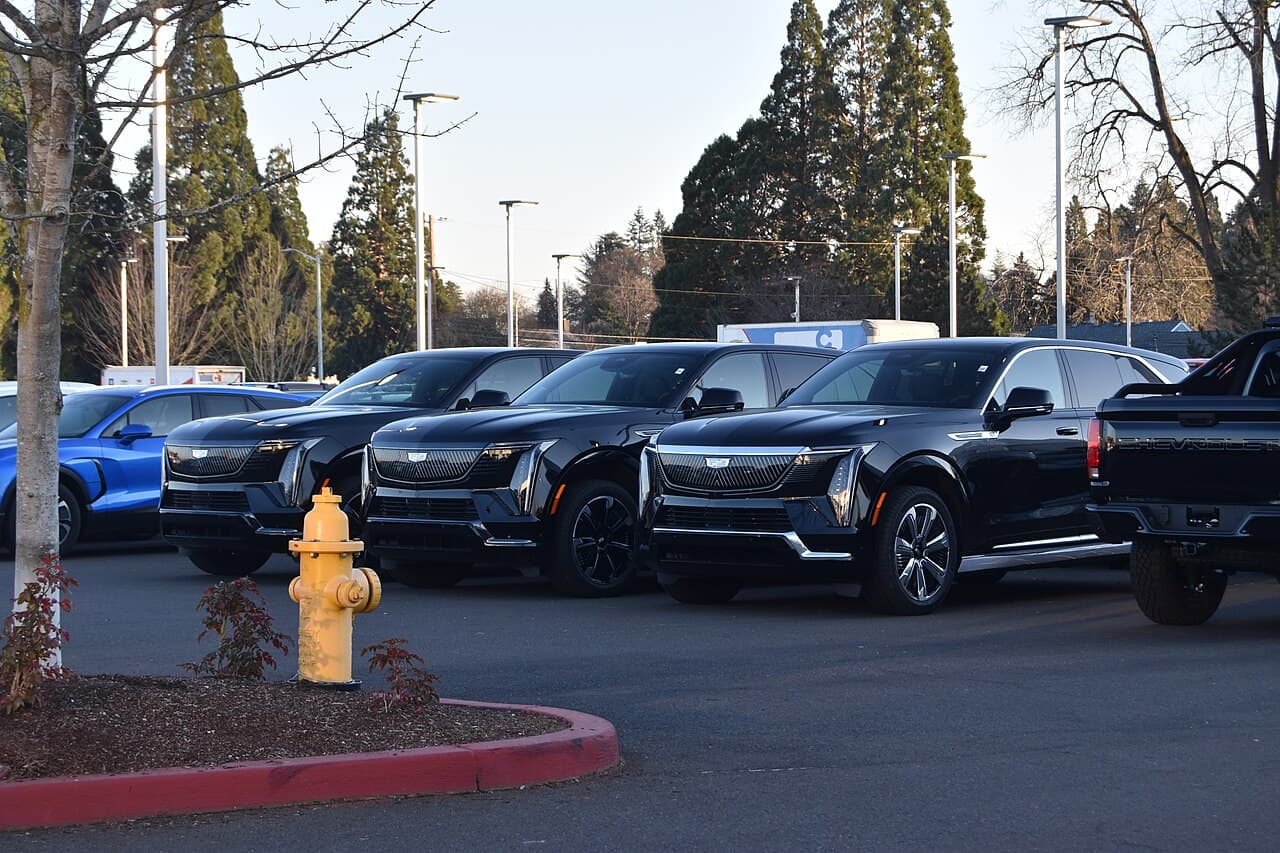 2025 Cadillac Escalade exterior