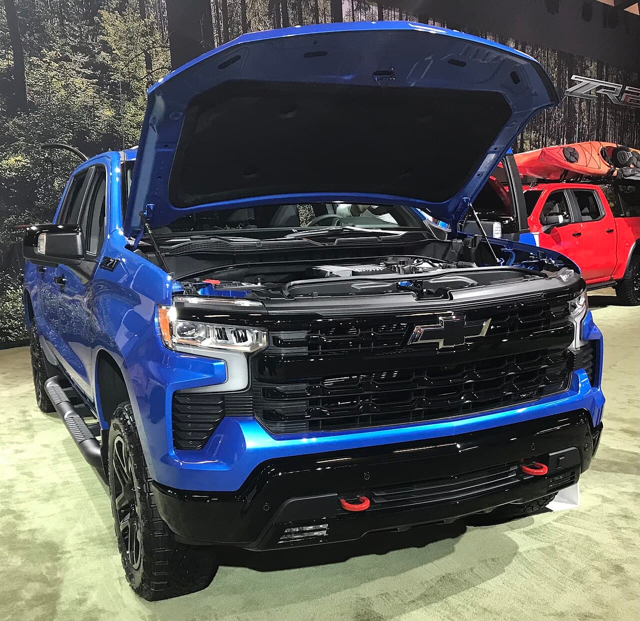 2026 Chevrolet Silverado exterior