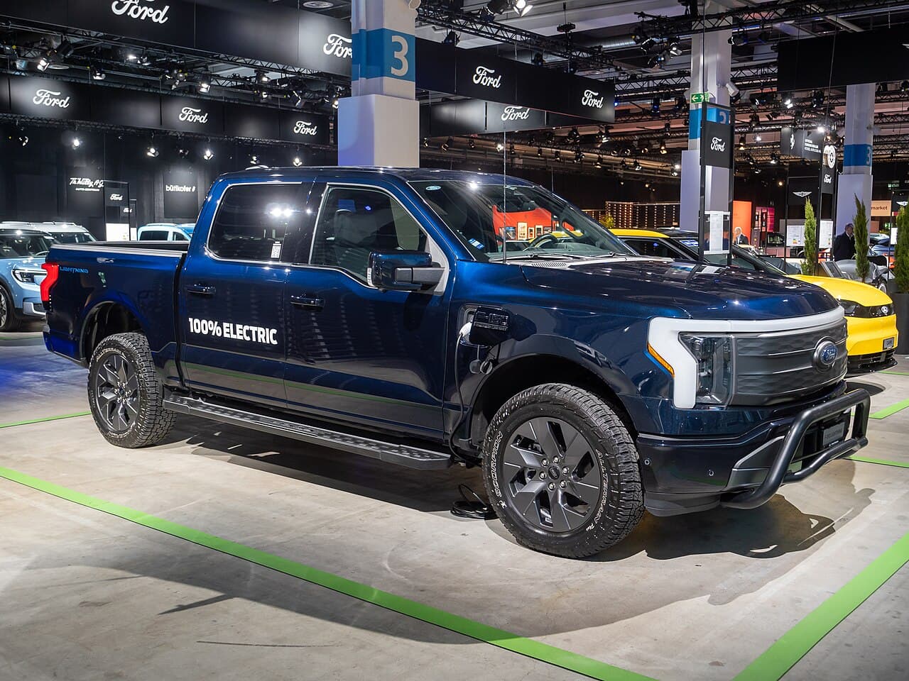 2024 Ford F-150 Lightning exterior