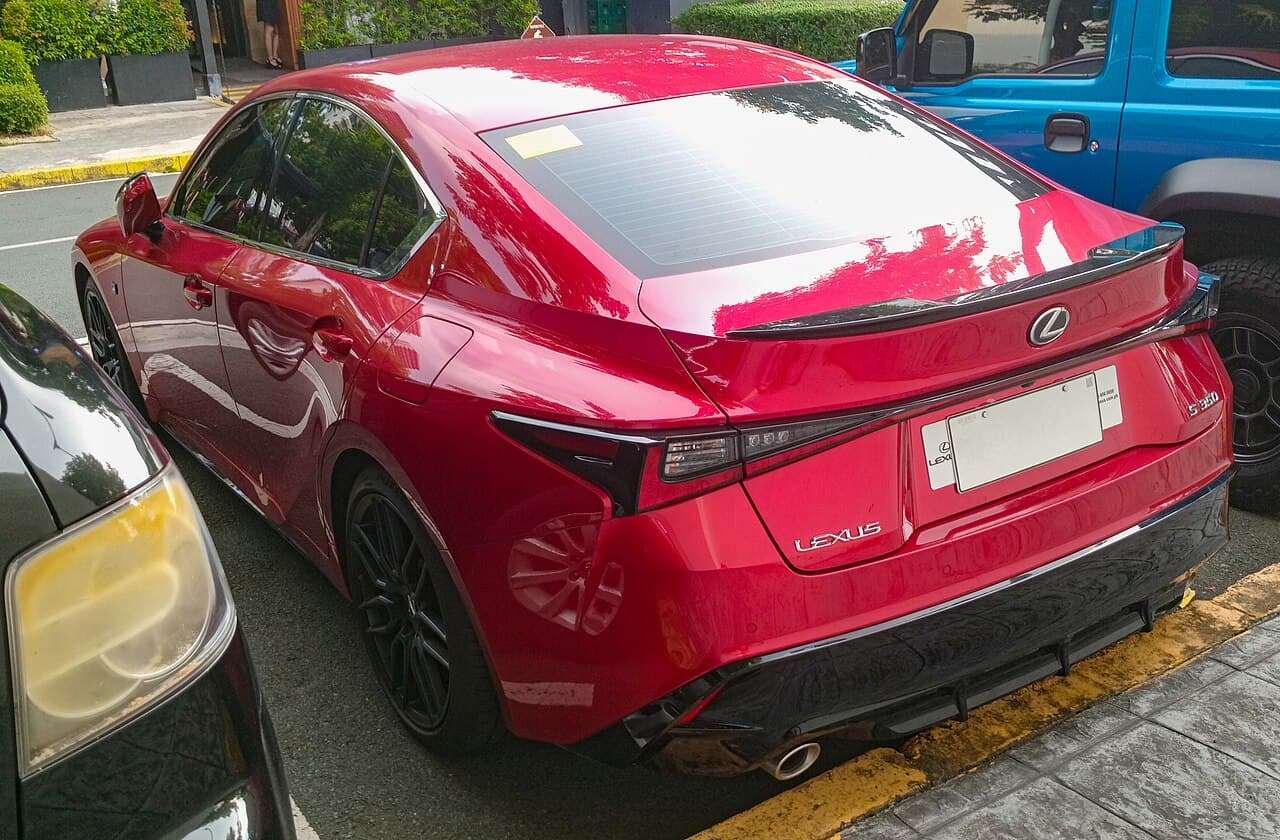 2024 Lexus IS exterior