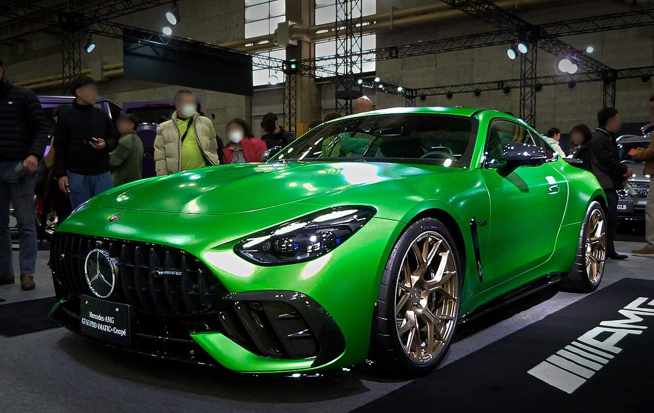 2025 Mercedes-Benz AMG GT exterior