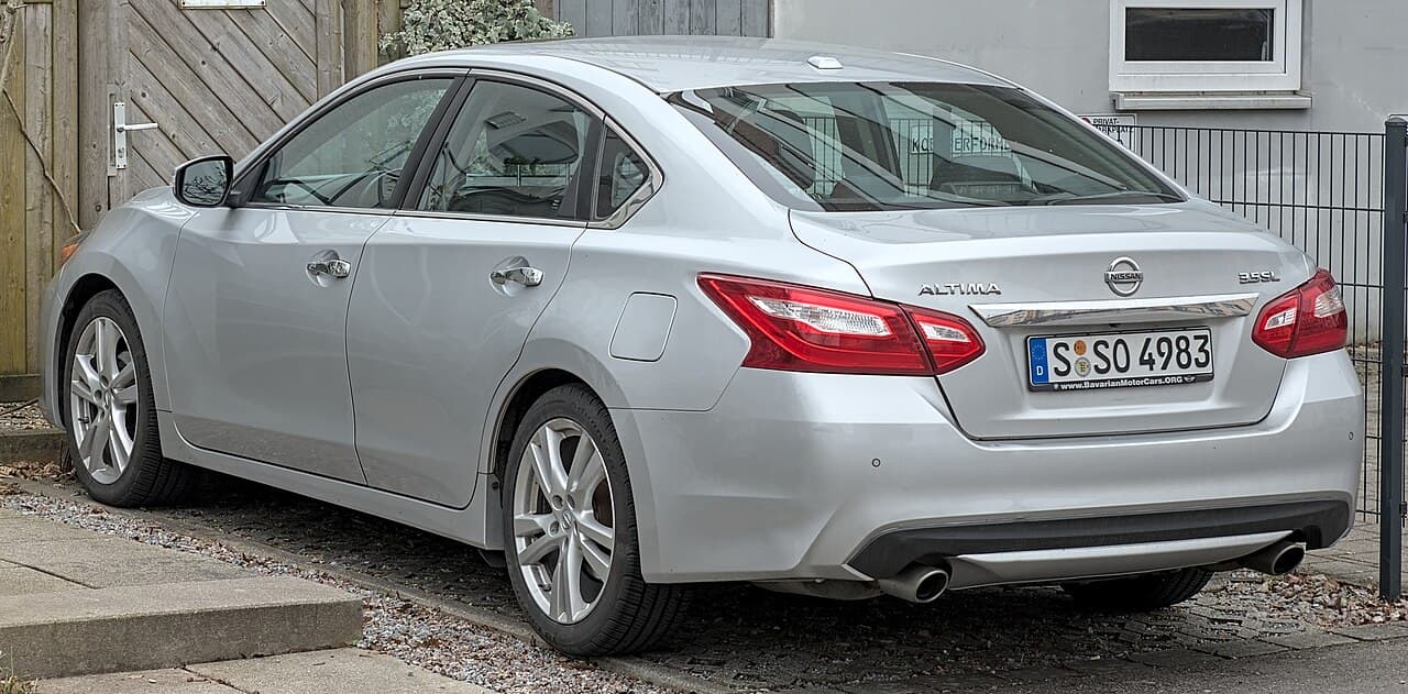 Nissan Altima model reference