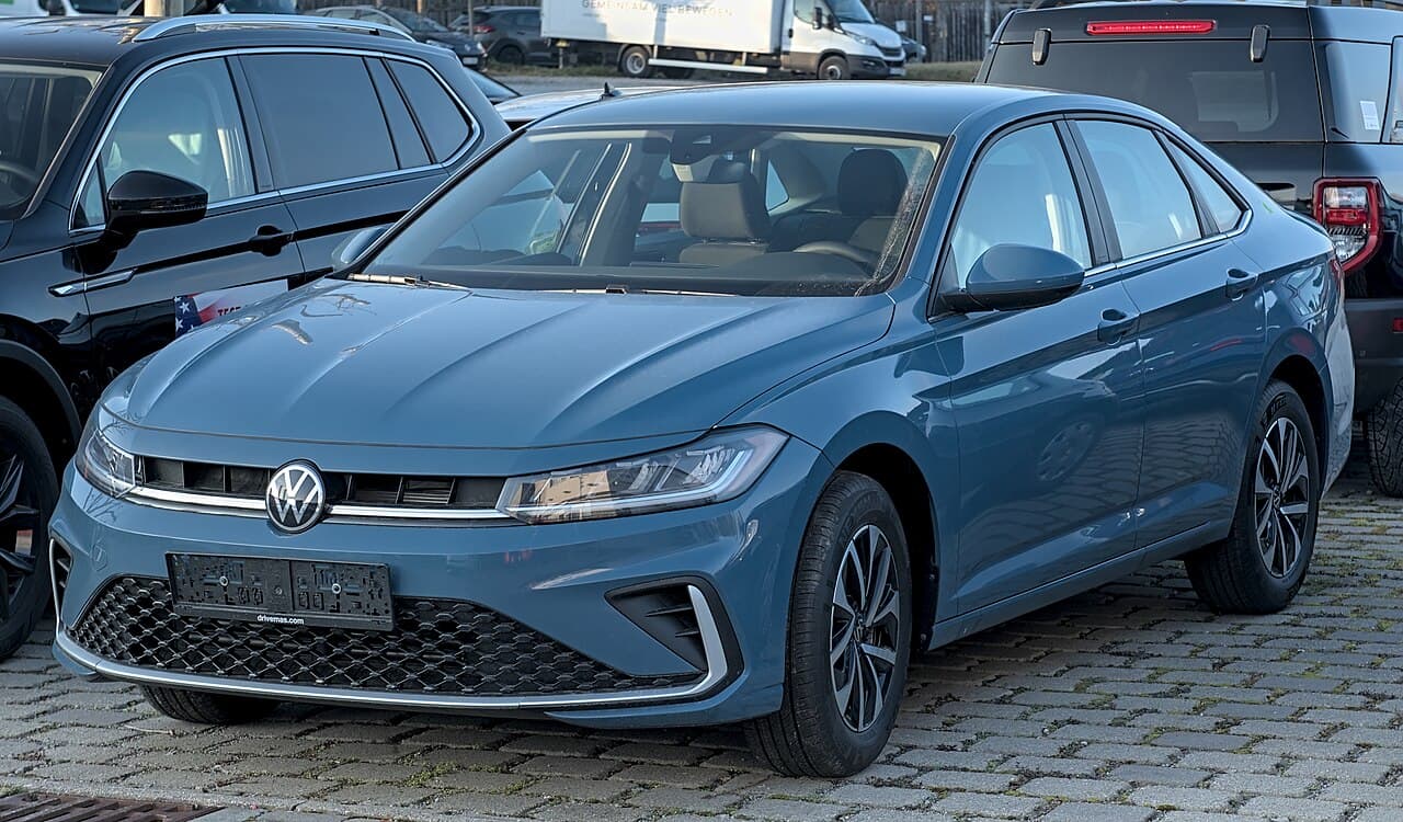 2025 Volkswagen Jetta exterior