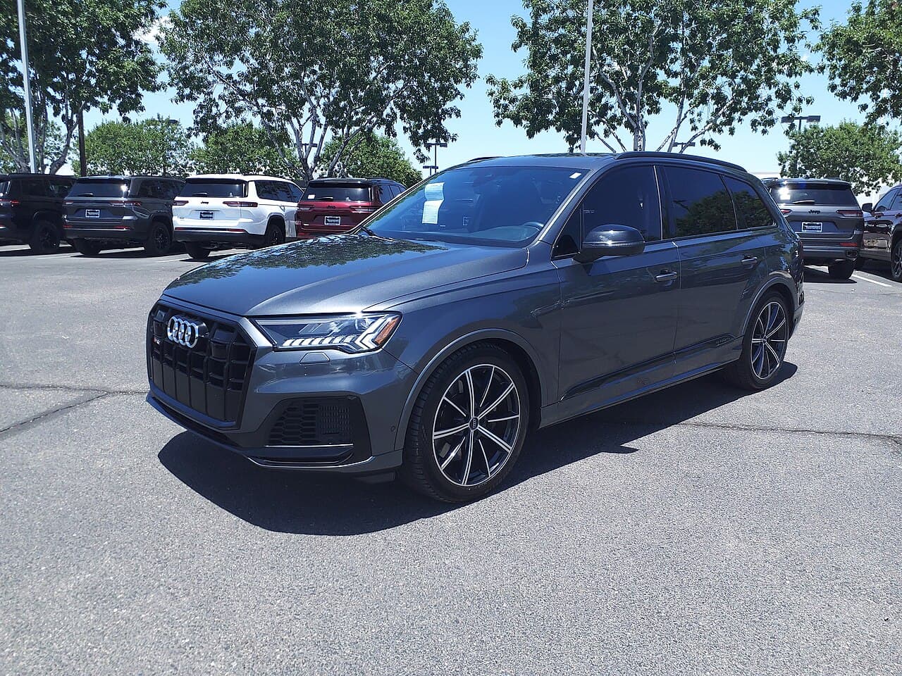 Audi SQ7 model reference