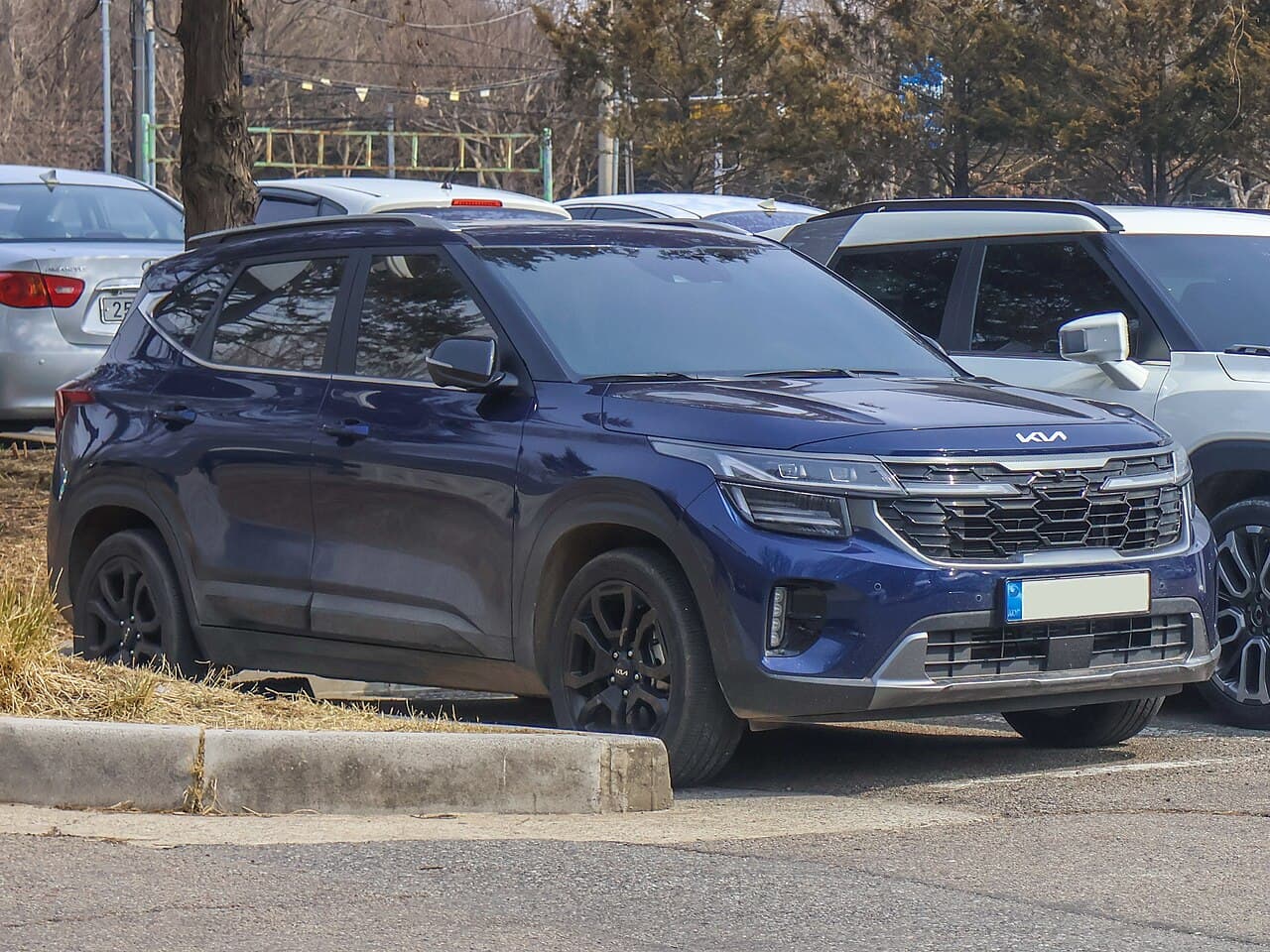 2025 Kia Seltos exterior