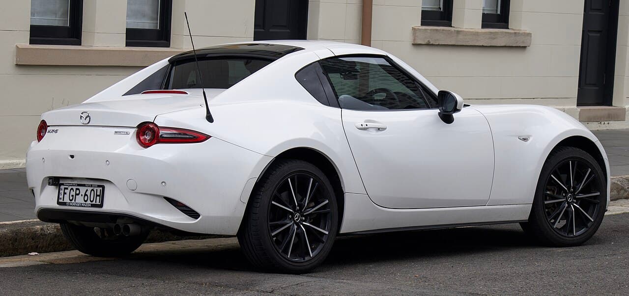 2024 Mazda MX-5 exterior