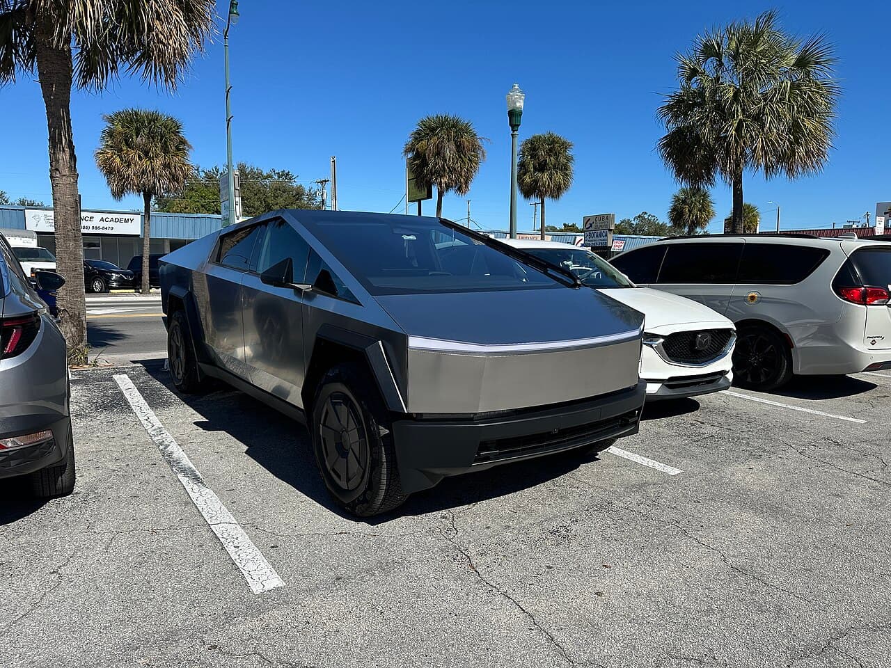 Tesla Cybertruck model reference